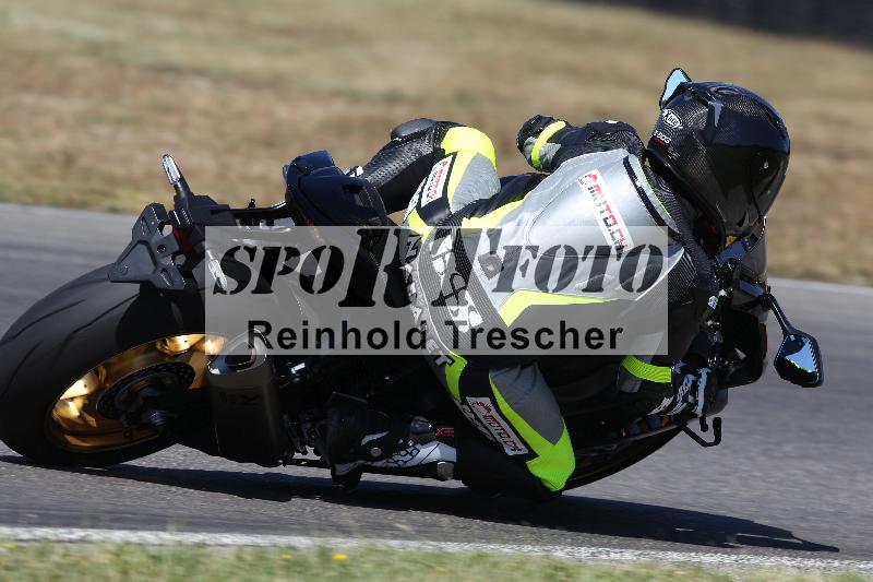 Archiv-2022/50 09.08.2022 MSS und TÖFF Track Day ADR/Gruppe rot/backside